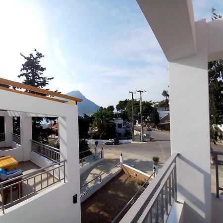 Odyssey By Climbing House Apartment Myrties Bagian luar foto